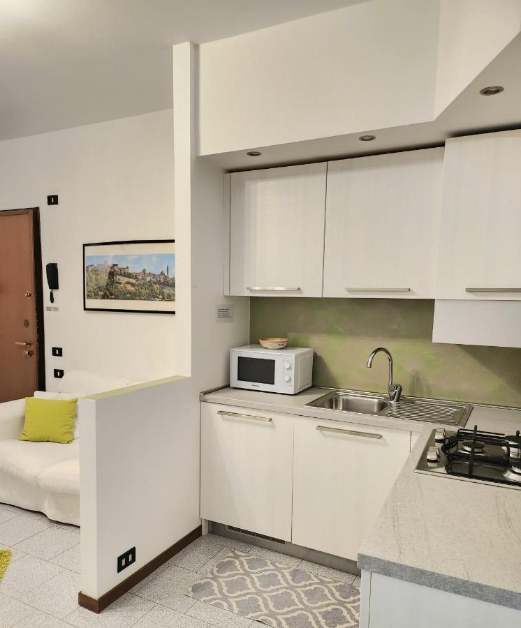 Comfort Accommodation Residence Bergamo Bagian luar foto