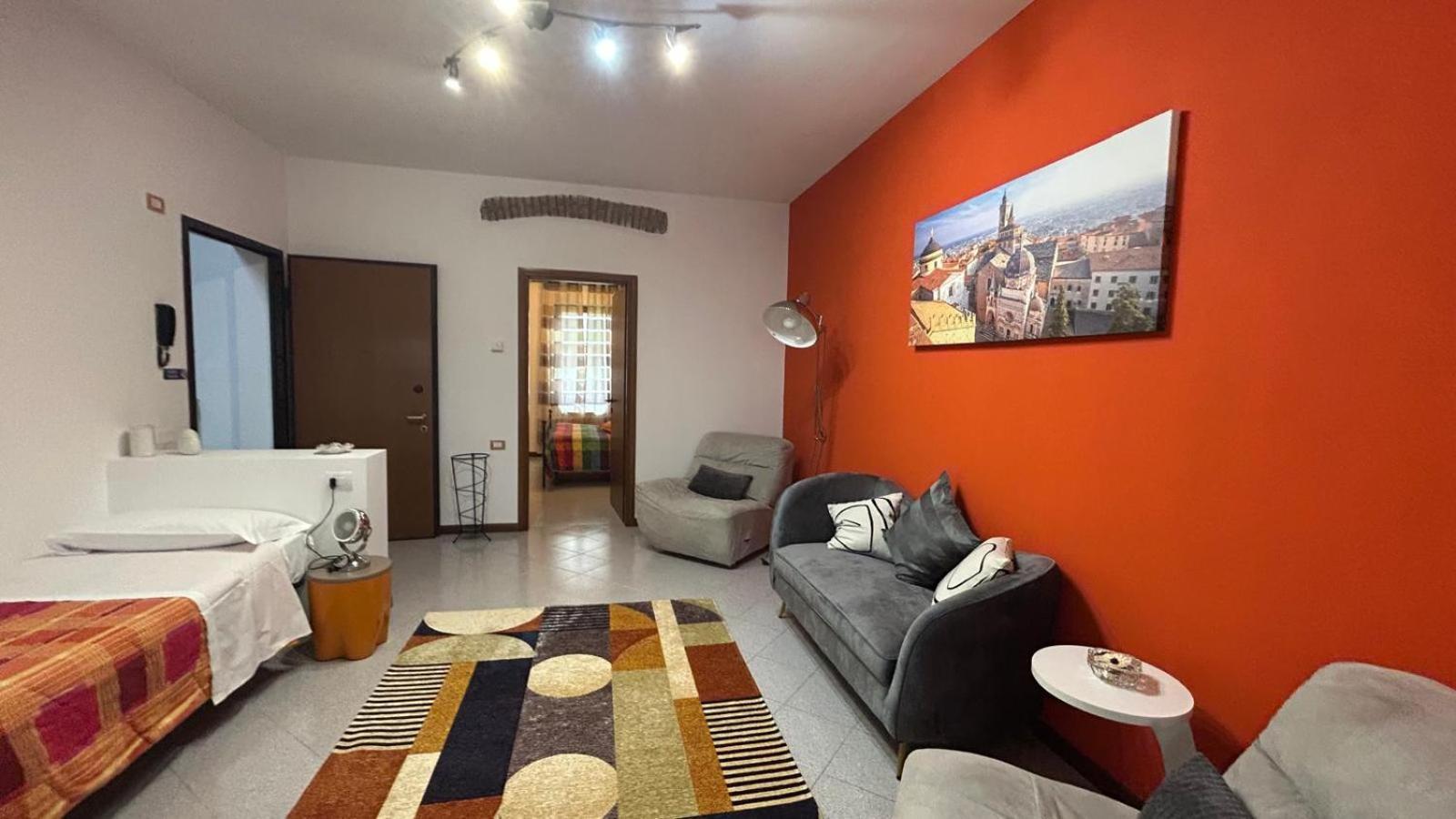 Comfort Accommodation Residence Bergamo Bagian luar foto